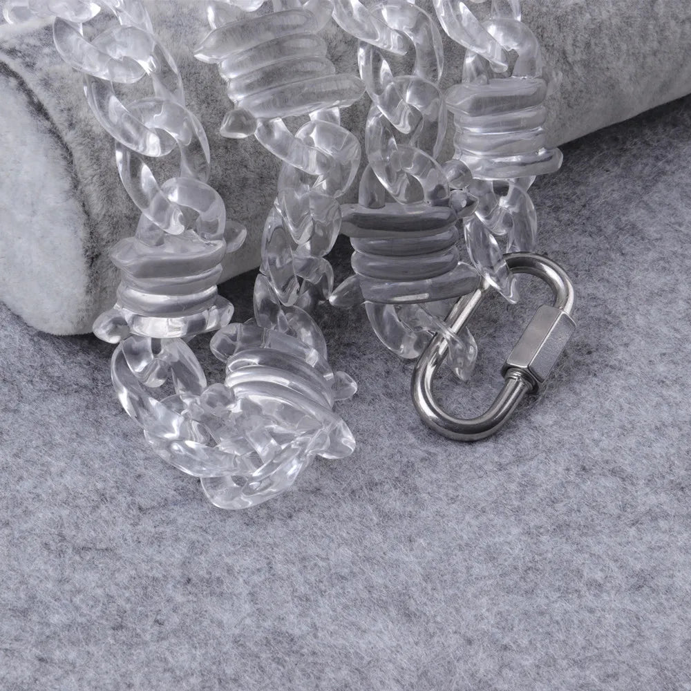 Acrylic Thorns Chain Necklace