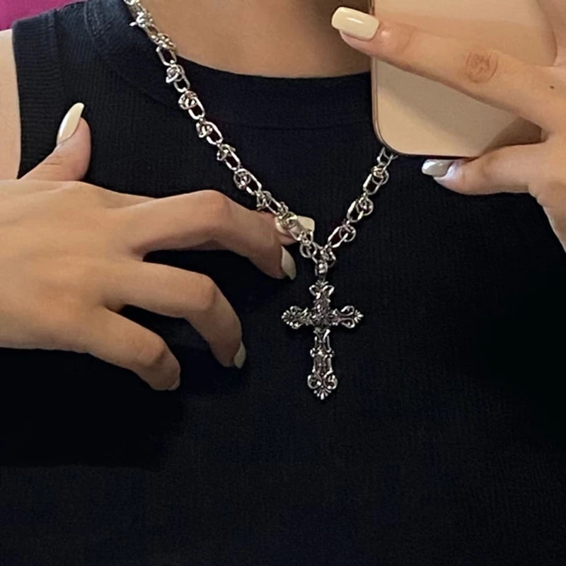 Vintage Style Cross Pendant