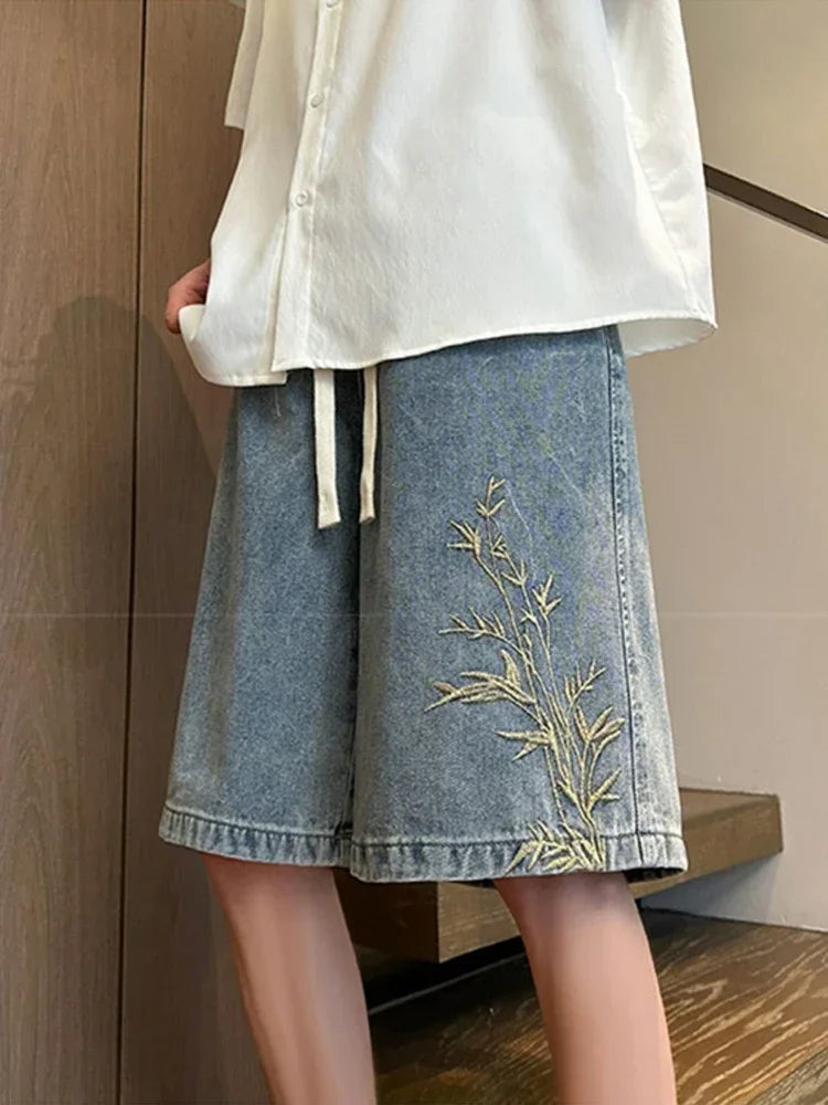 Embroidered Baggy Jorts