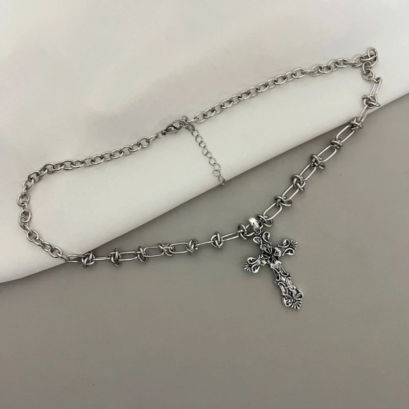 Vintage Style Cross Pendant