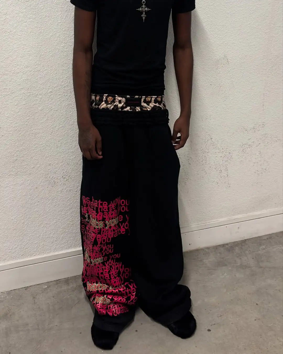 Letter Print Sagging Pants